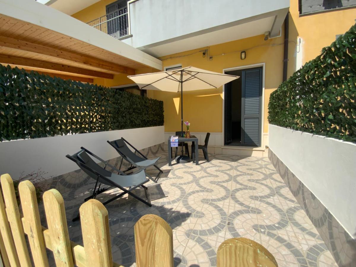 “Bedda Mattri” Dimora Siciliana Apartment Авола Екстериор снимка