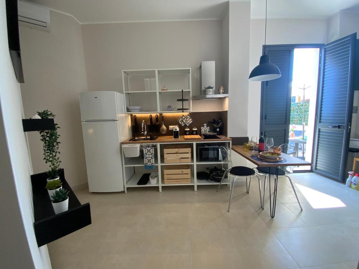 “Bedda Mattri” Dimora Siciliana Apartment Авола Екстериор снимка